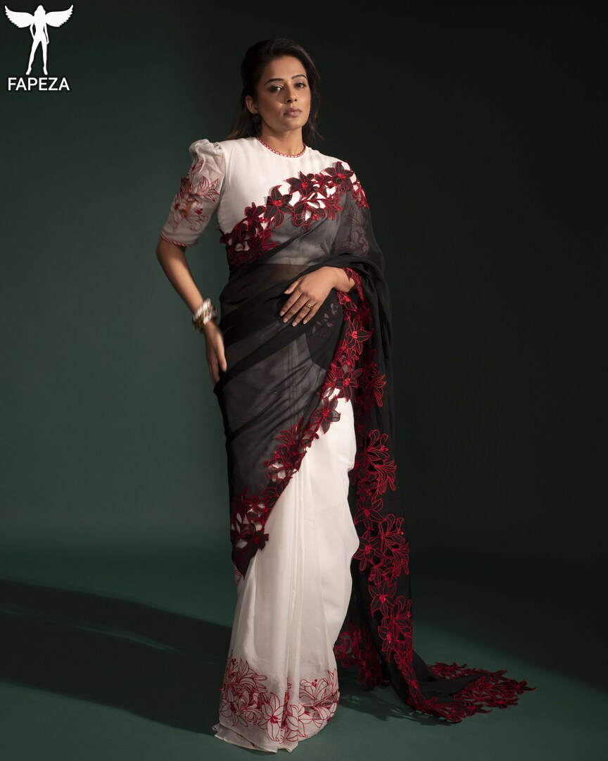 Priyamani
